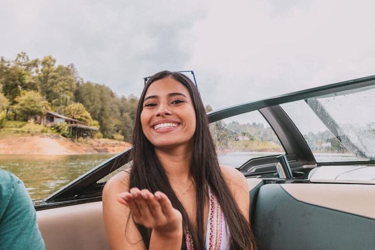 medellin crew guatape tour 1