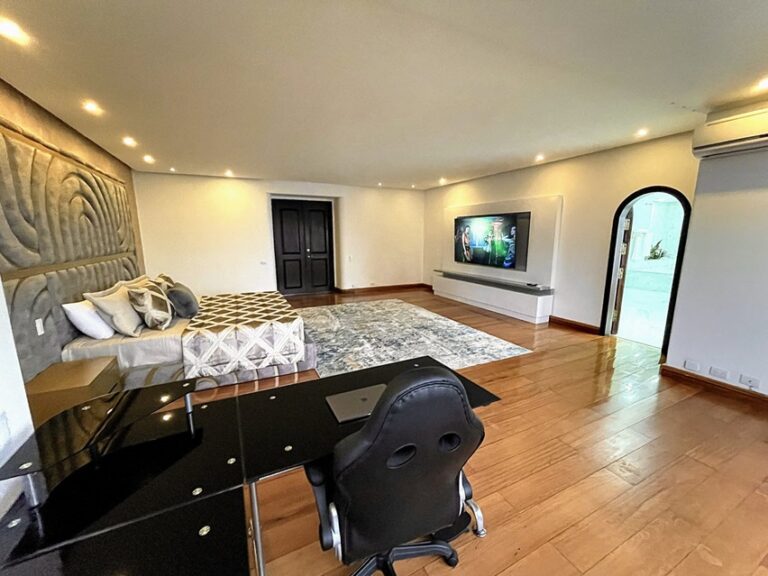 luxury vacation rentals Medellin