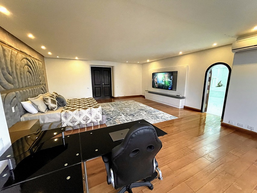 luxury vacation rentals Medellin