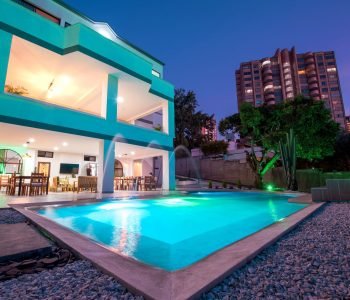 luxury vacation rentals medellin